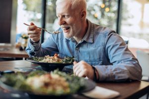 Daytime eating restores circadian rhythm and metabolic health